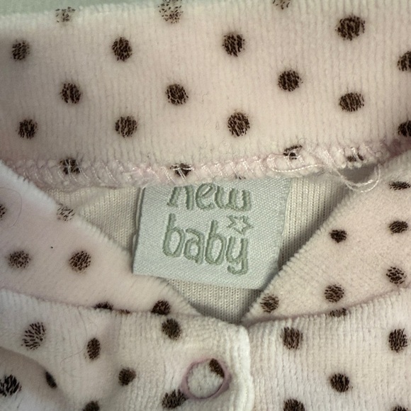 Adorable Pink Polka Dot Velour Onesie Sleeper/Romper with floral accents - Picture 2 of 5